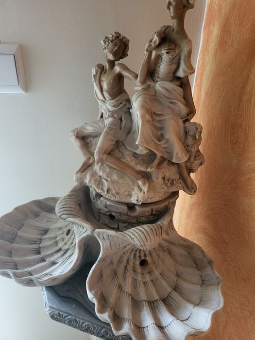 Fonte de água interior com motor