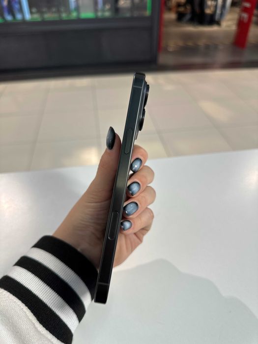 Czarny iPhone 16 Pro Max 256GB/100% kondycji baterii/bardzo dobry stan/24 msc gwarancji/raty/WOLA PARK