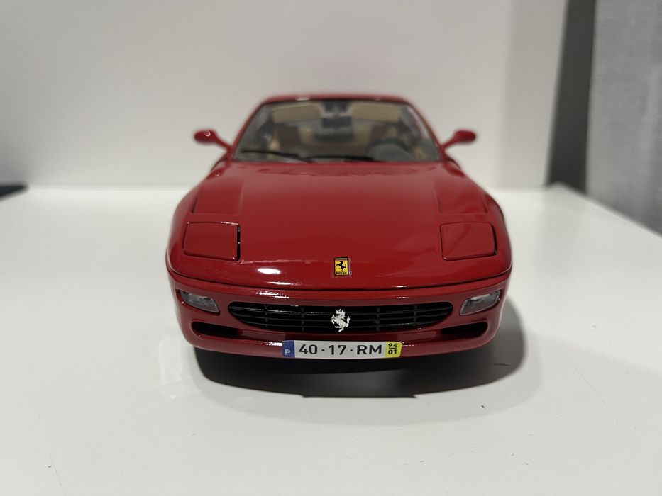 Ferrari 456GT 1:18 (Descrição)
