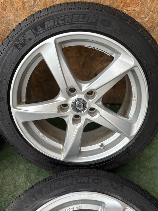 5x114,3 RENAULT DACIA 7,5Jx18 66,1 ET46 felgi aluminiowe