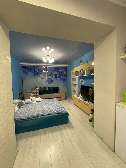 Продаж 1-кімнатної квартири, вул. Івасюка, поруч ТРЦ Арсен