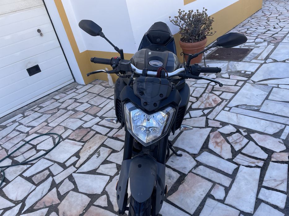 Yamaha MT 125 black edition