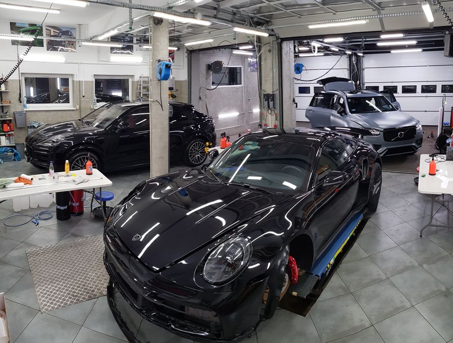 Zabezpiecz swój nowy samochód - folie PPF najlepszą ochroną lakieru