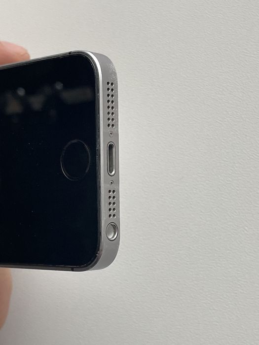 Iphone SE 2016 32 Gb (2018)