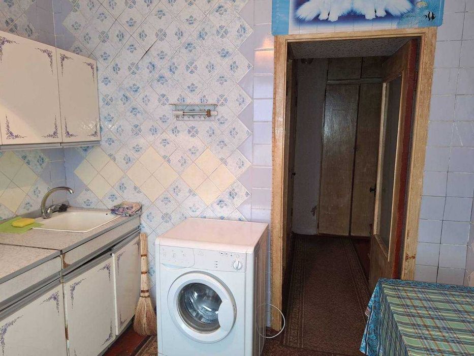 Київ Святошин (Совки) Продаж 2-х Кімнатної квартири