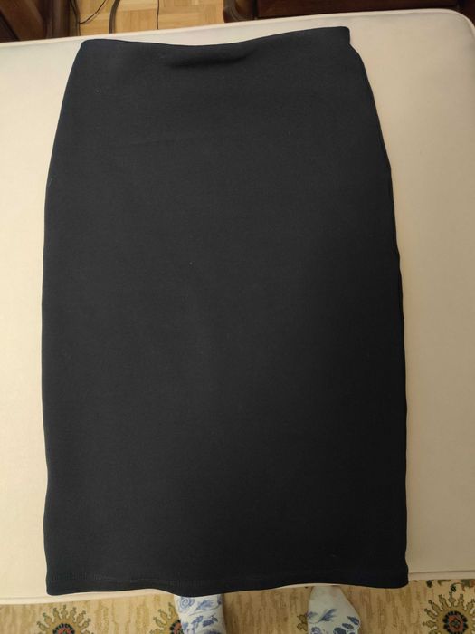 Spódnica ,ciemny granat, elastyczna,