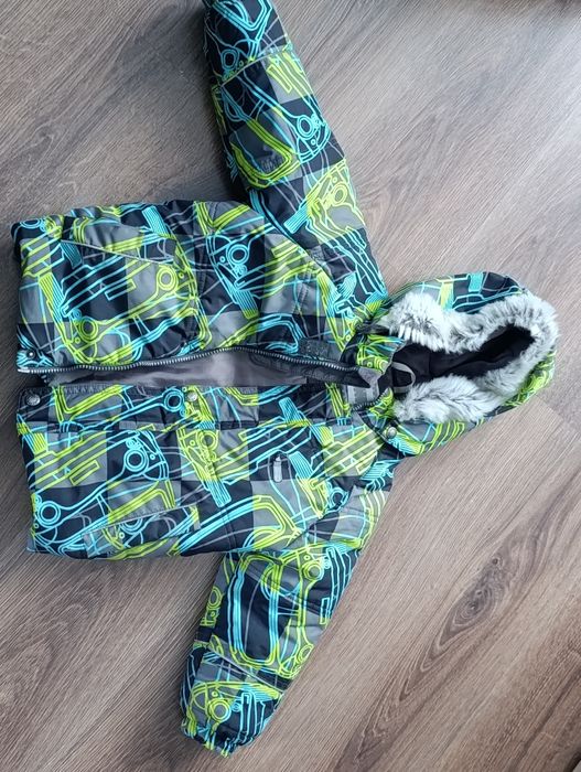 Зимня куртка для хлопчика