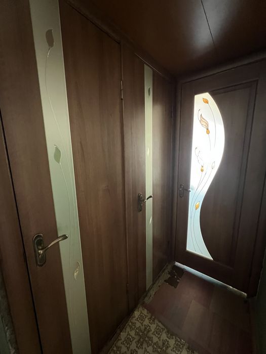 Продаю 2х комнатную квартиру по Космонавтов