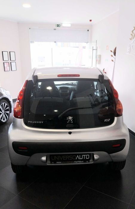 Peugeot 107 1.0 Access | Nacional | 64 mil kms