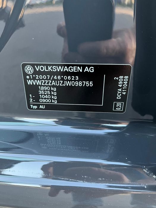 Volkswagen Golf 2.0 TDI/ Highline/ Serwis