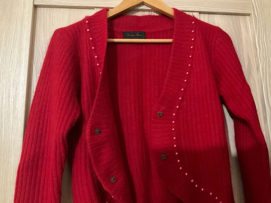 Женская кофточка