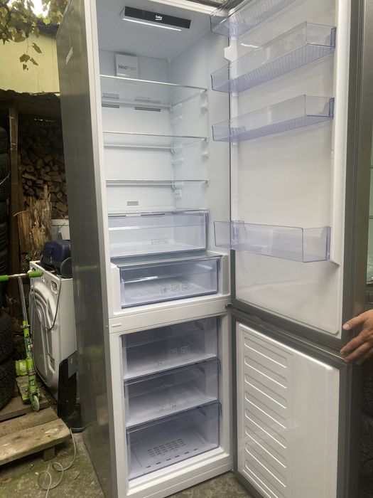 Продам холодильник б/у