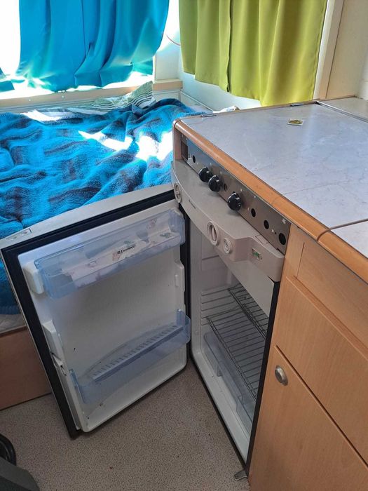 Sprzedam przyczepę kampingową