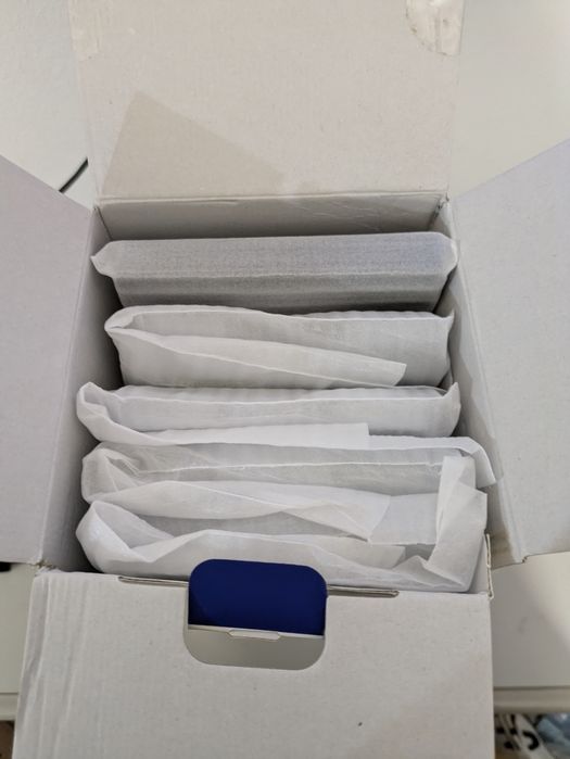 Estante de armazenamento de jogos