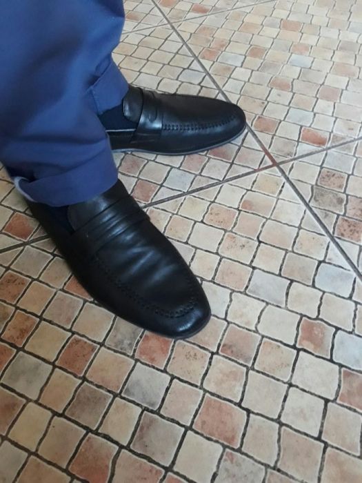 Продается мужская обувь