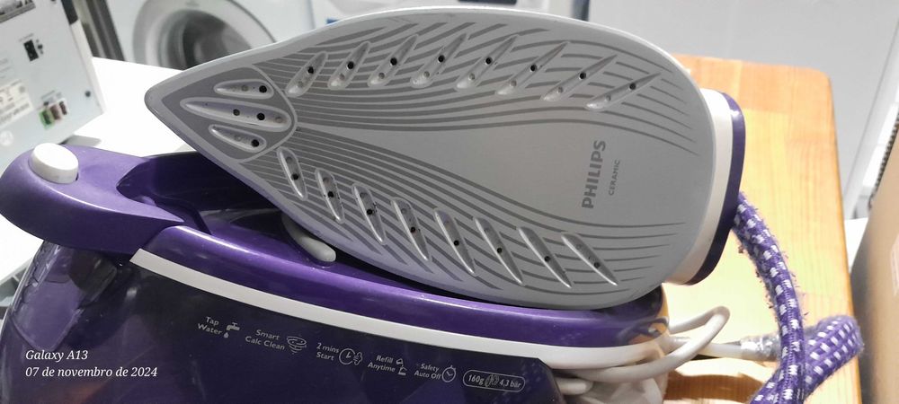 Ferro com caldeira Philips