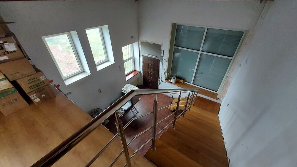 Продам дом в Обуховке, 404 м.кв. за 145000$