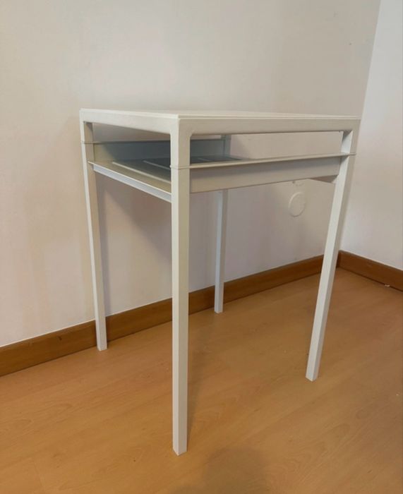 Mesa IKEA Nyboda