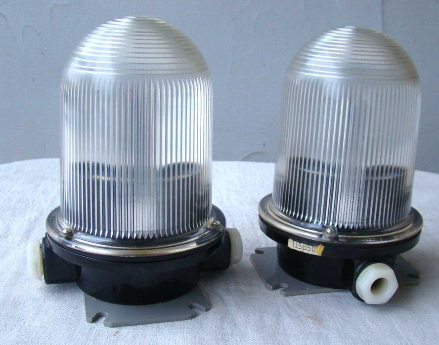 Світильник плафон герметичний для бункера часів ссср новий