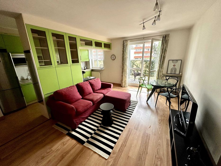 Dużo zieleni, dużo światła, duży taras - 51 m² z tarasem przy Rondzie Wiatraczna | nowoczesny budynek |