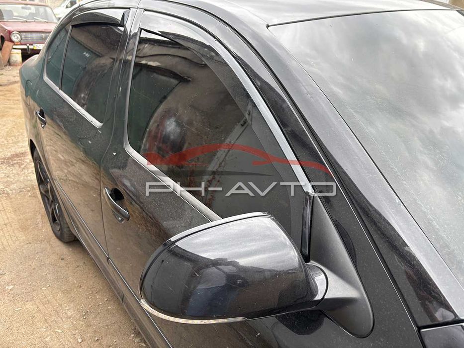 Вітровики вставні Skoda Octavia A5 седан ліфтбек дефлектори Ветровики