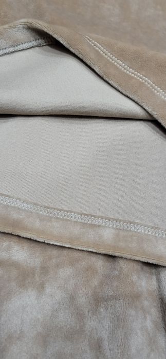 Beżowy dres komplet damski welurowy milutki damski S M