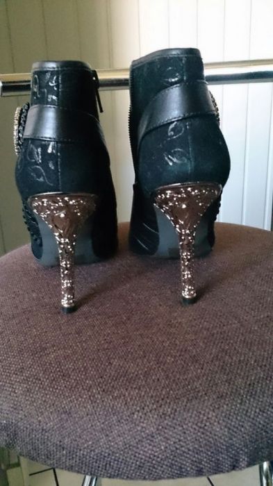 Botki 30zł NOWE  rozm 38