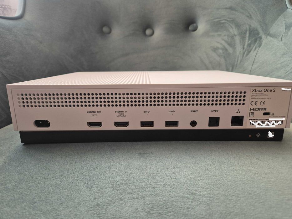 Konsola Xbox One S 1TB Biała + Kontroler + Pudełko (Czytaj opis - pad)