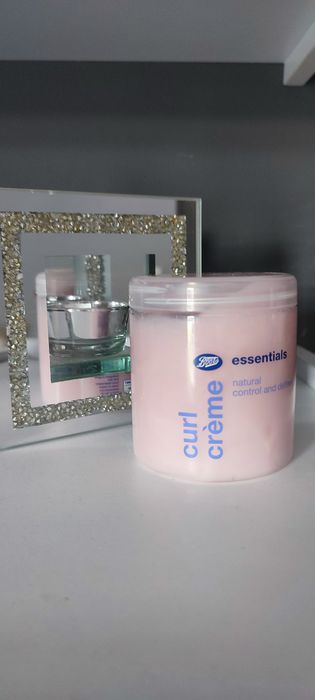 Boots Curl Creme nowy