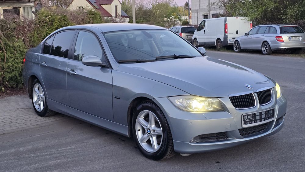 BMW E 90 2.0benzyna 2005r ,191tys.km,stan perfekt xenony