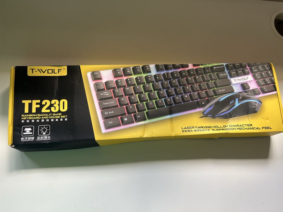 Gaming keyboard and mouse64564328836737120