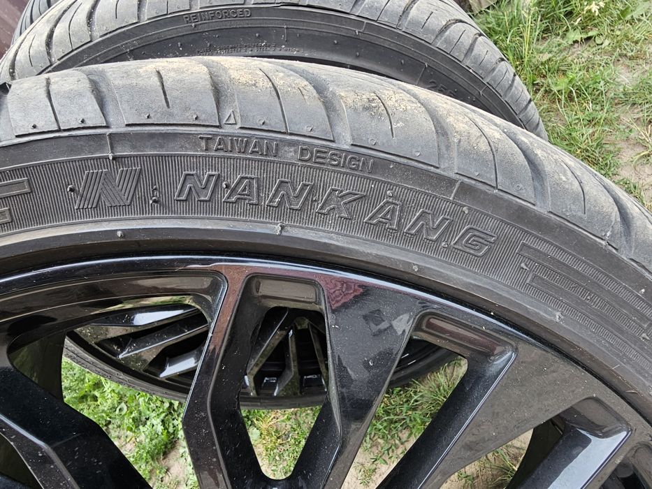 Opony letnie Nankang 255/35R20 97Y