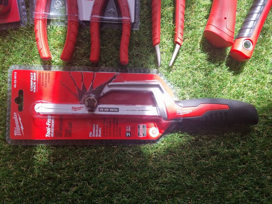 Ручний інструмент Milwaukee для ремонту