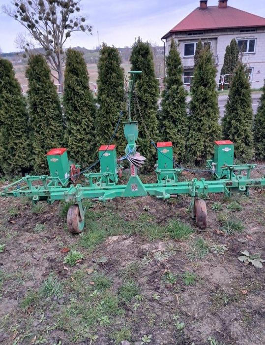 Продам сівалку кукурудзяну