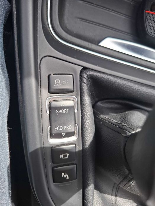 BMW 320d xDrive Sport – Pack Innovation – 184 cv – 12/2013