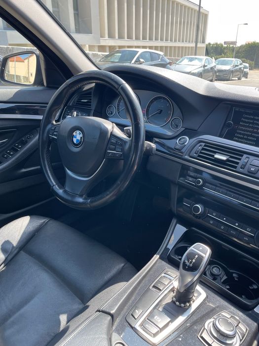 BMW 520 automático 2012