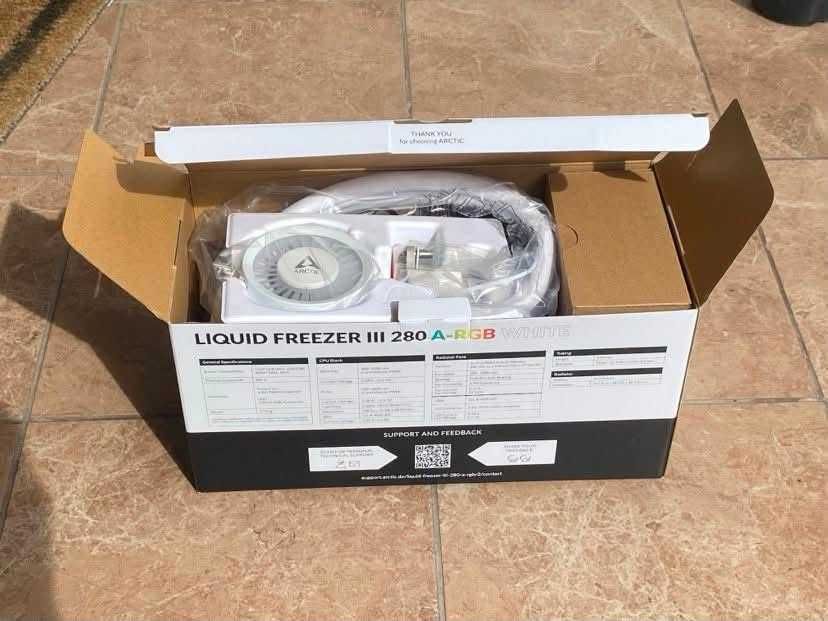 Chłodzenie wodne AiO Arctic Liquid Freezer III 280 ARGB White gwarancja 24 mc