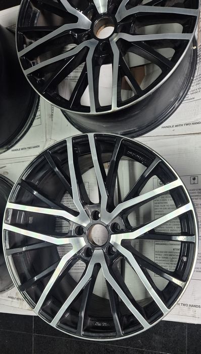 4 Jantes AEZ Panama 21"