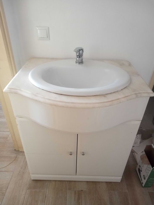 Móvel com lavatório WC