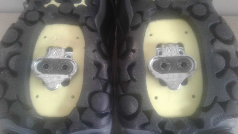 Sapatilha de ciclismo Pearl Izumi tamanho 40