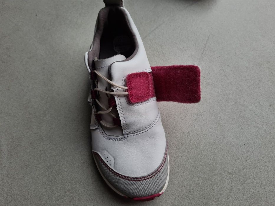 Buty sportowe skórzane Newfeel roz.31