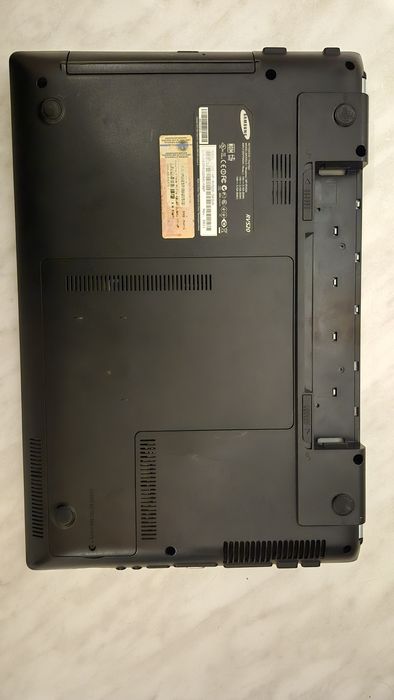 Ноутбук Samsung RV-520, Core-i5 SSD-128GB 8- ОЗУ
2,3Ghz, SSD-128, 4-ОЗ