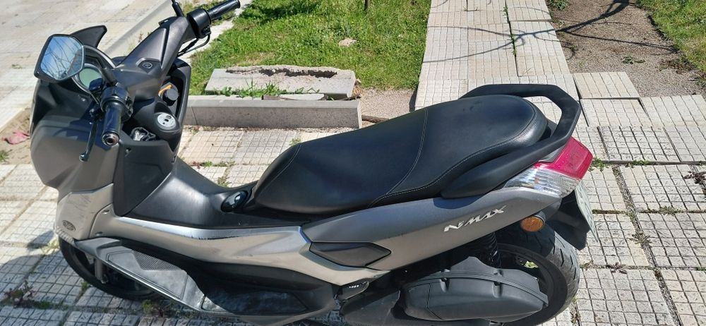 Vendo moto nmax proveniente de retoma
