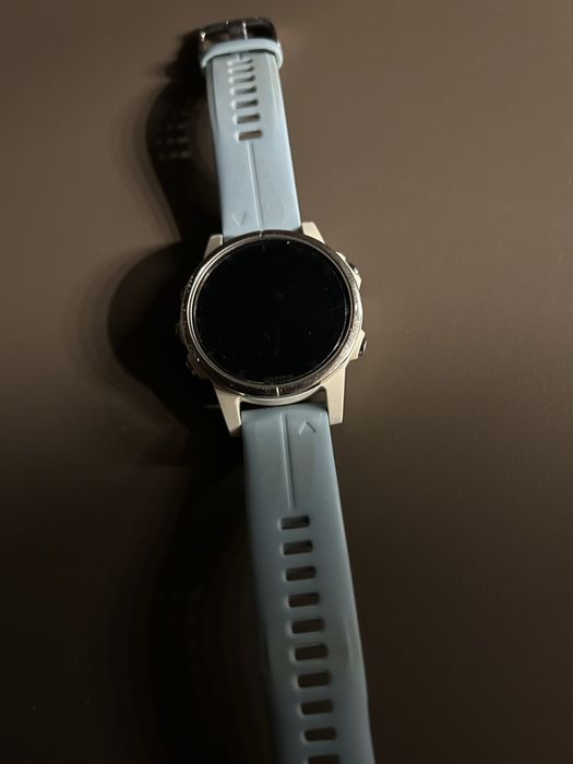 Garmin Fenix 5S Plus – GPS, multisport, muzyka, mapy – stan dobry
