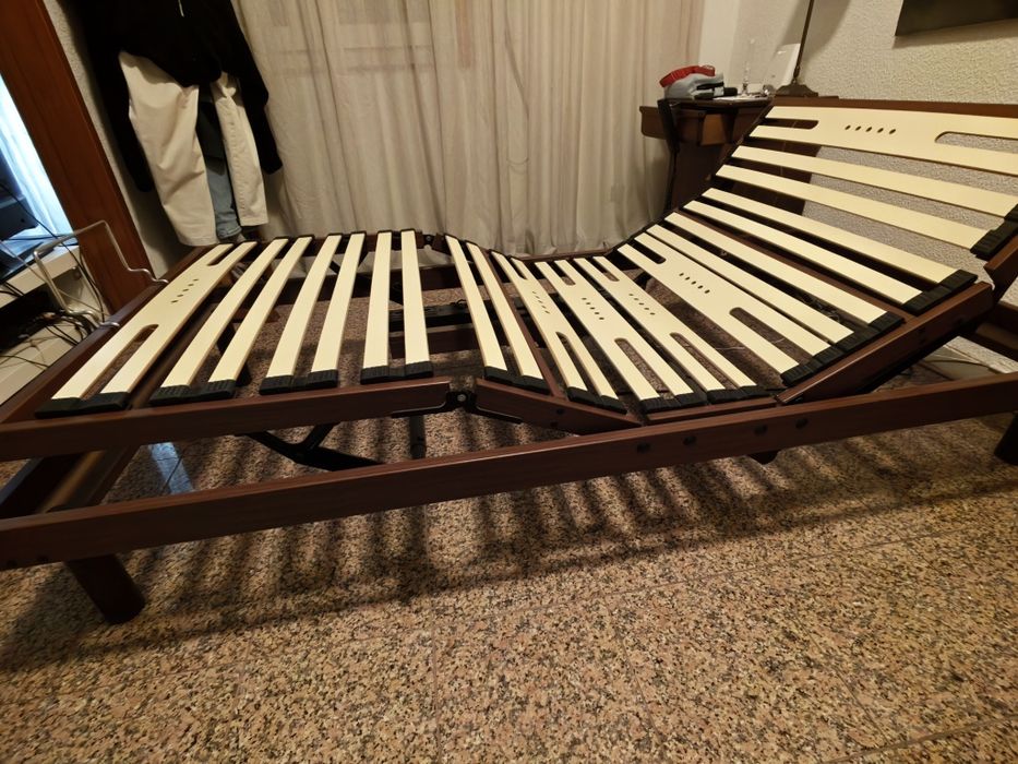 Cama articulada elétrica Colunex