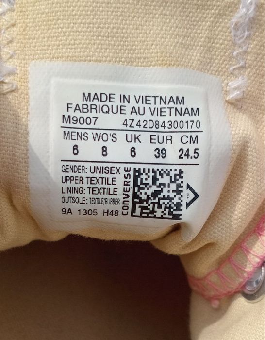 Жіночі фірмові кеди конверси