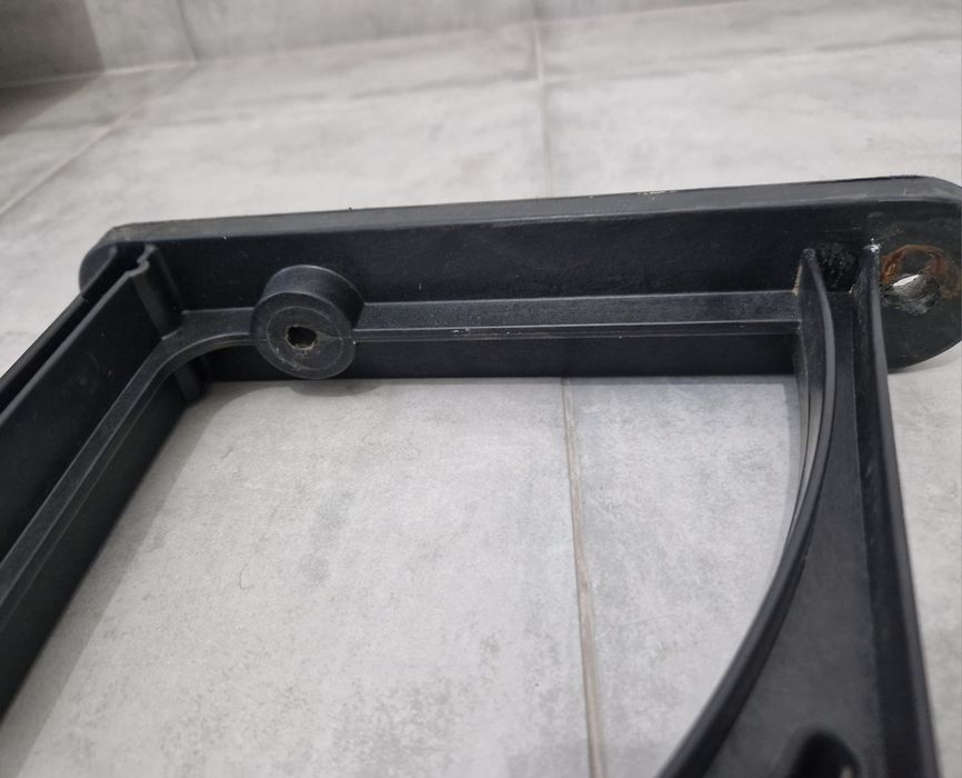 Suportes telheiro / marquise / alpendre