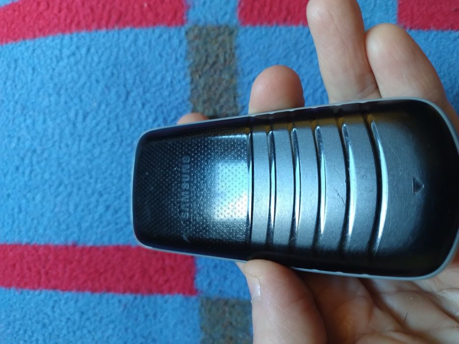 OKAZJA komplet: Nokia 3510, Nokia 6100, Nokia E52, Samsung GT-E 1080