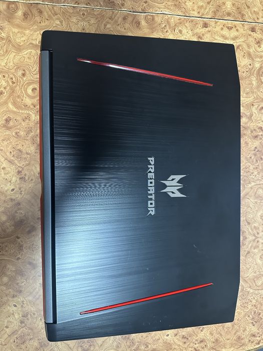 Acer Predator Helios 300