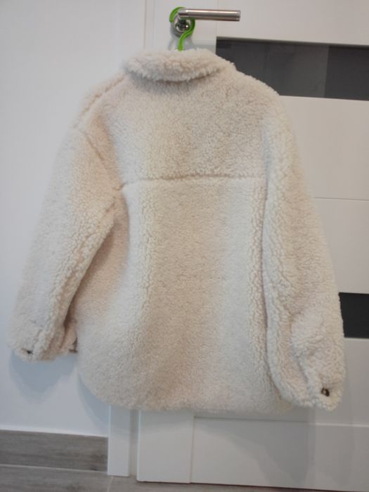Kurtka Bershka ,bluza koszula miś baranek na podszewce.